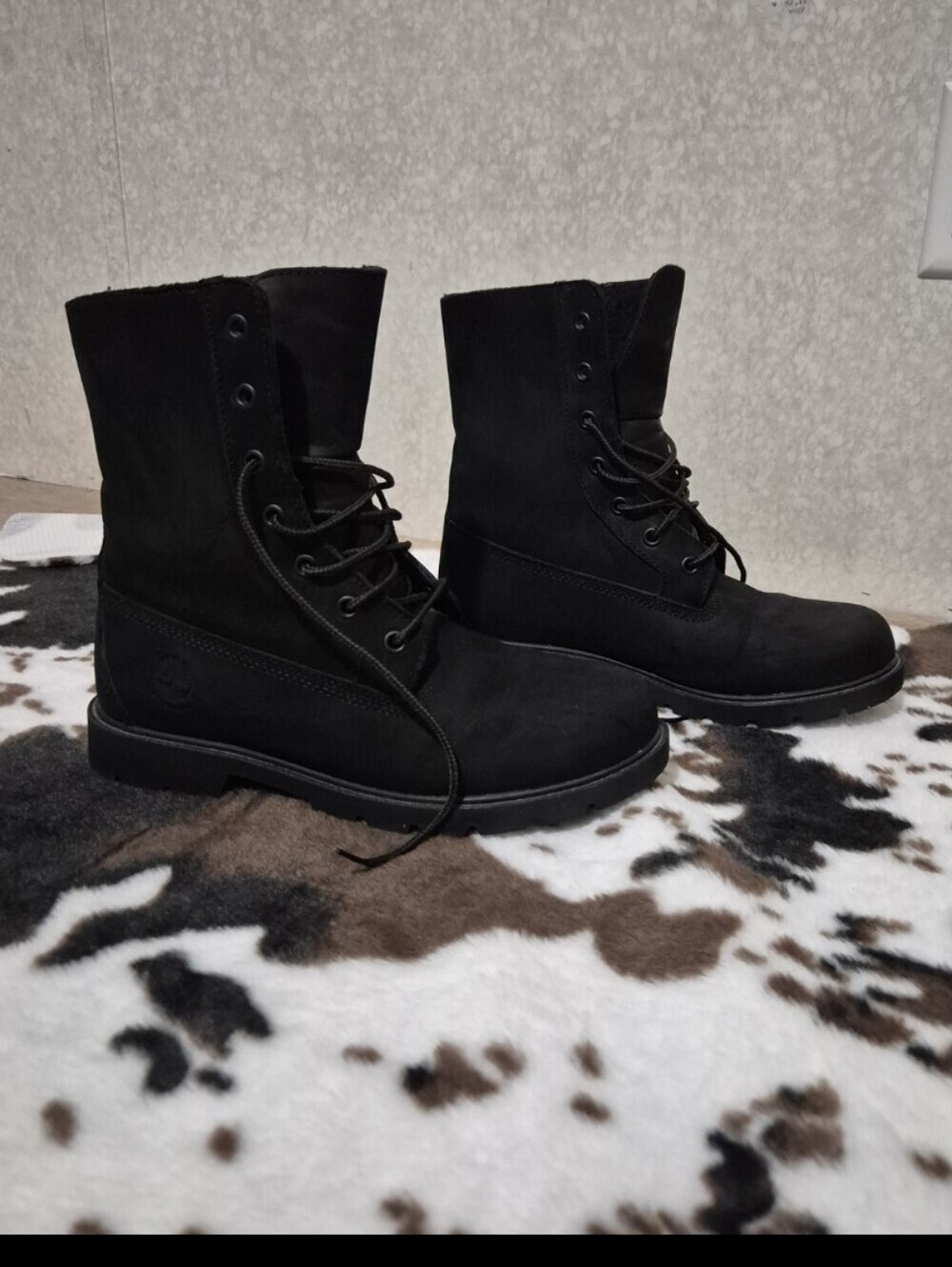 Timberland Black Lace-Up Linden-Fleece Women's Combat Boots-7.5